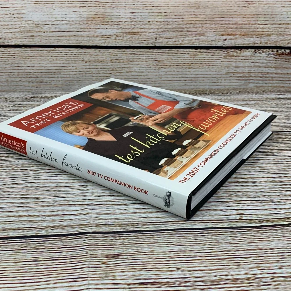 America's Test Kitchen Favorites Cookbook [2007 Hardcover] Companion TV Show‎